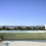 Exterior thumbnail 2