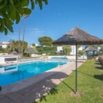 Exterior thumbnail 2