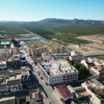 Exterior thumbnail 3