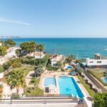 Exterior thumbnail 1